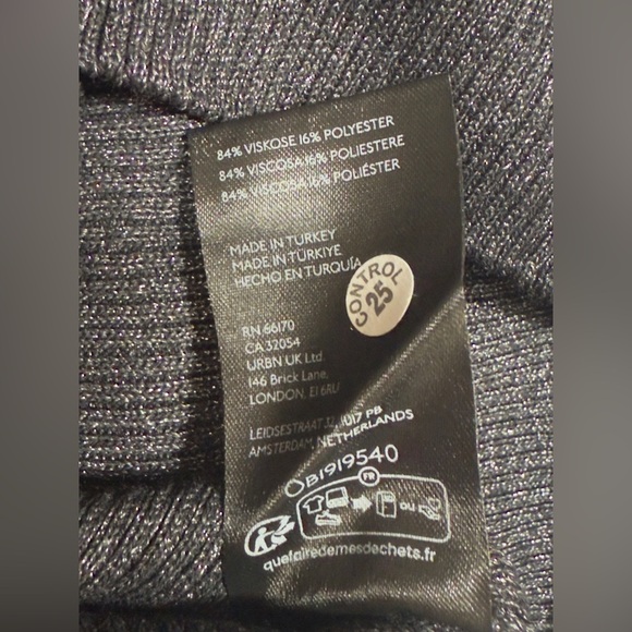 Anthropologie Glossy Black Wrap blouse 🖤✨
*NEW WITH TAGS 🏷️ - Picture 11 of 12